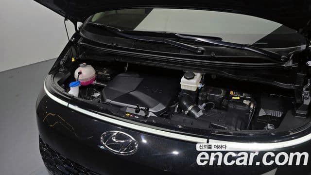 Hyundai Staria Modern, 2023 6