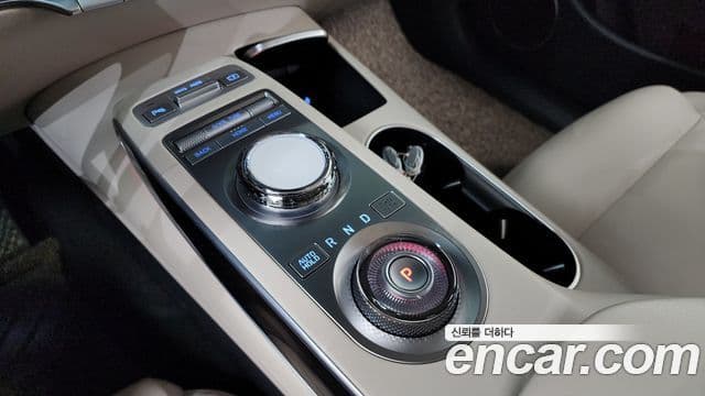 Genesis GV70, 2022 9