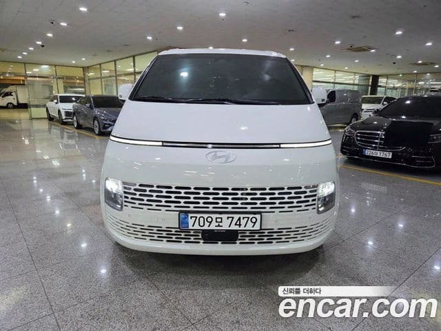 Hyundai Staria Modern, 2025 2