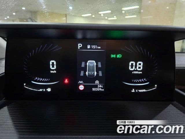 Hyundai Staria Modern, 2025 11