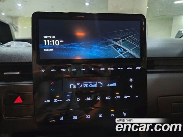 Hyundai Staria Modern, 2025 12