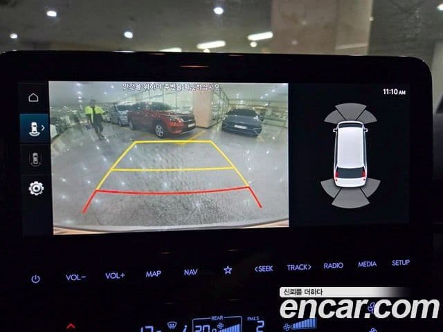 Hyundai Staria Modern, 2025 13