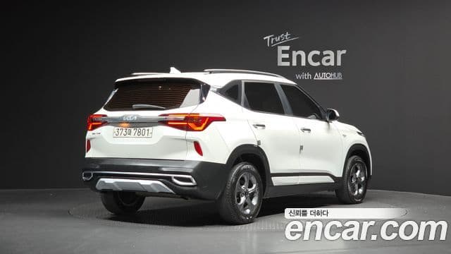 Kia Seltos Trendy, 2023 2