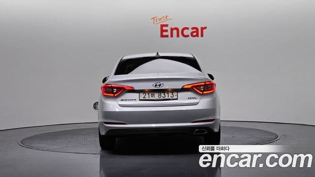 Hyundai LF Sonata 2.0 Smart, 2016 4