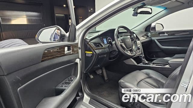 Hyundai LF Sonata 2.0 Smart, 2016 11