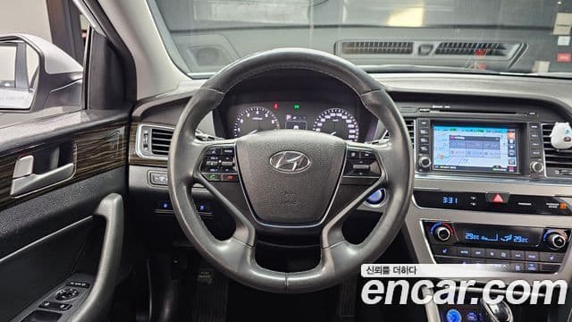 Hyundai LF Sonata 2.0 Smart, 2016 14