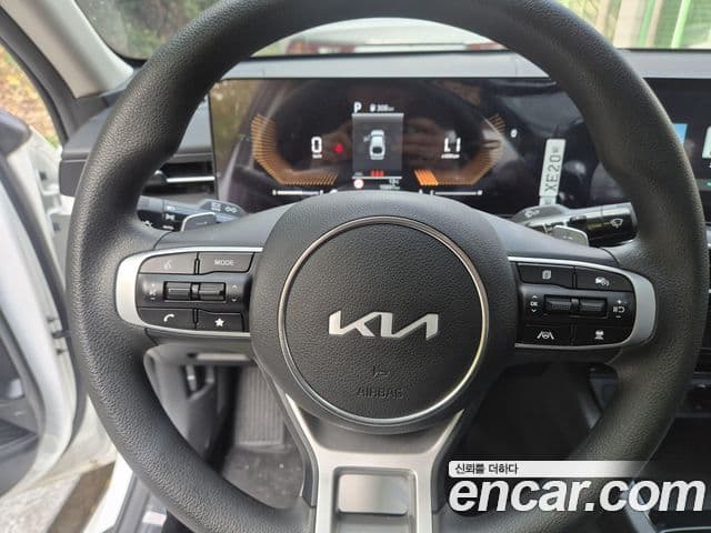 Kia The / новый New K5 3세대 Trendy, 2025 10