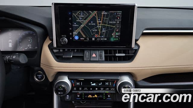 Toyota RAV4 5세대, 2023 15