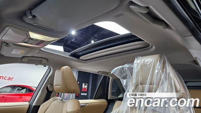 Toyota RAV4 5세대, 2023 19