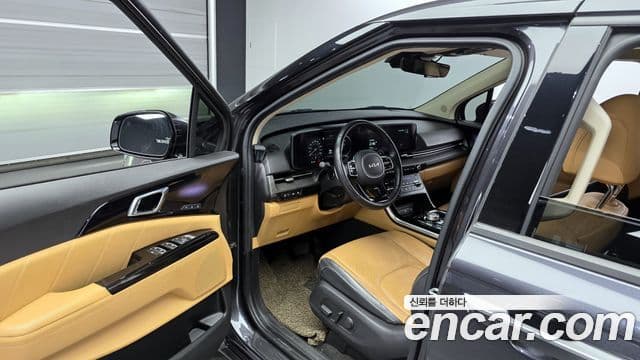 Kia Carnival 4세대 Signature, 2023 10