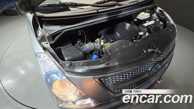 Hyundai Grand Starex CVX Premium, 2012 6