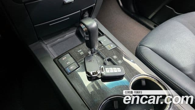 Kia Mohave 4WD KV300, 2014 9