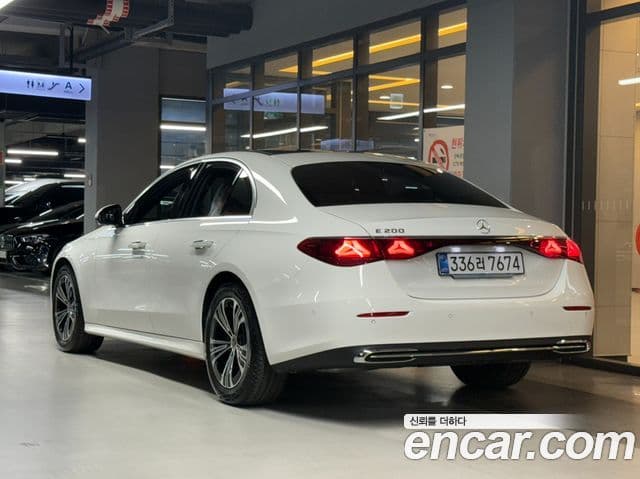 Mercedes-Benz E-класс W214 Avantgarde, 2025 3