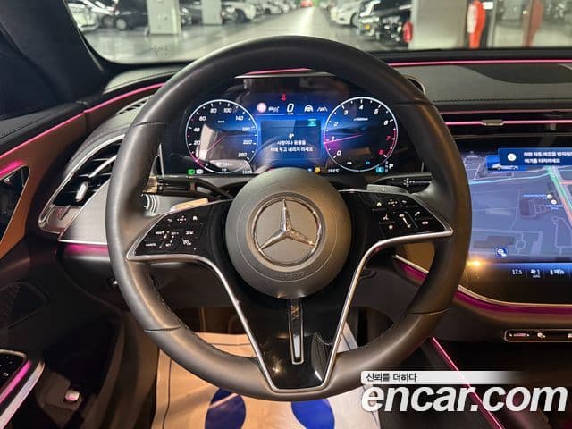 Mercedes-Benz E-класс W214 Avantgarde, 2025 11