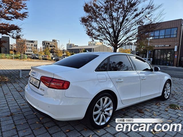 Audi New A4 B8, 2015 7