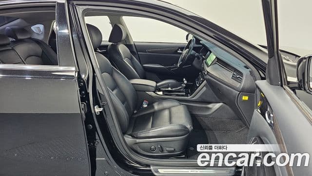 Kia K7 Premier Prestige, 2020 10