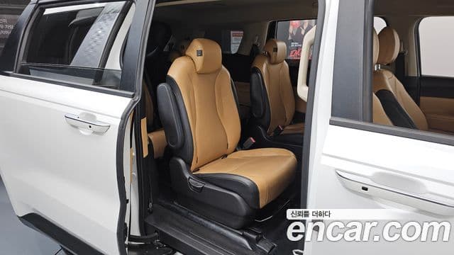 Kia Carnival 4세대 Prestige, 2023 12