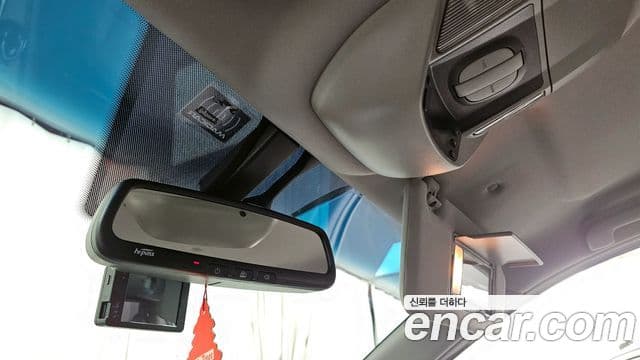 KG모빌리티(SsangYong) Korando 투리스모 4WD outdoor Edition 9인승, 2016 17