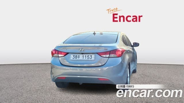 Hyundai Avante MD Luxury, 2012 4