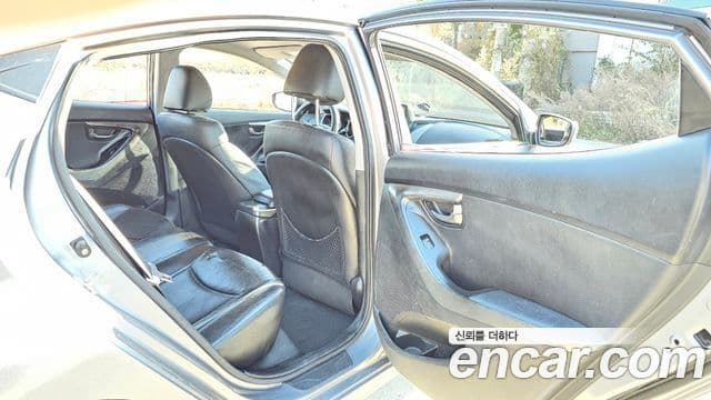 Hyundai Avante MD Luxury, 2012 13