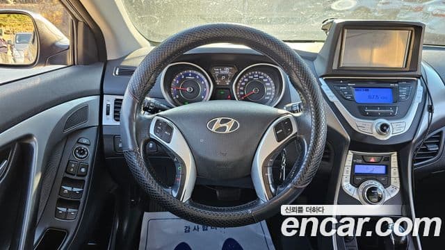 Hyundai Avante MD Luxury, 2012 17