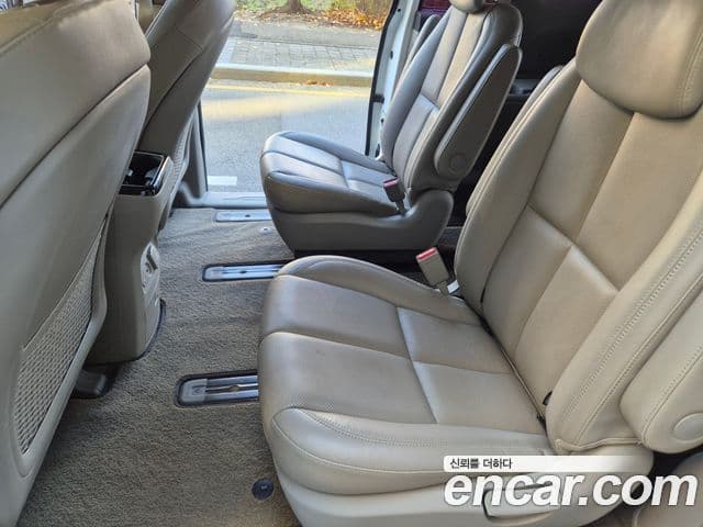 Kia All New Carnival Noblesse, 2018 11