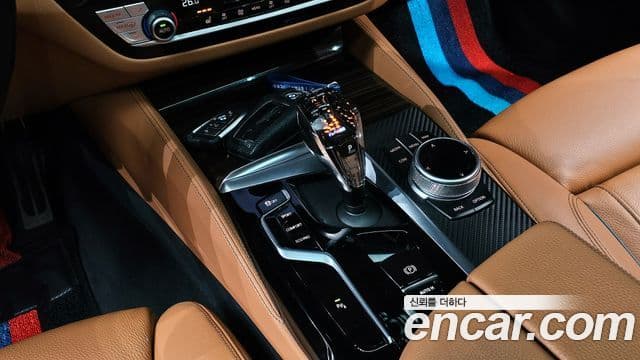 BMW 5시리즈 (G30) 520i M Sport, 2022 9
