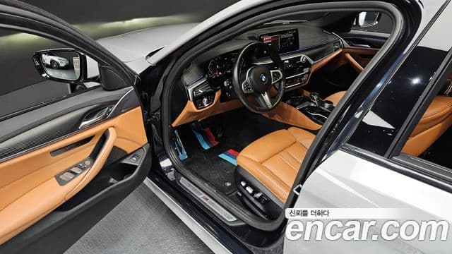 BMW 5시리즈 (G30) 520i M Sport, 2022 11