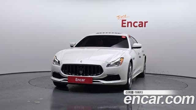 Maserati Quattroporte 3.0 дизель GranLusso, 2017 3