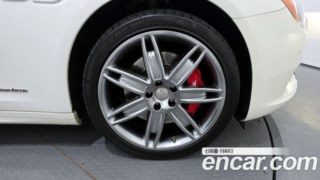 Maserati Quattroporte 3.0 дизель GranLusso, 2017 все фото