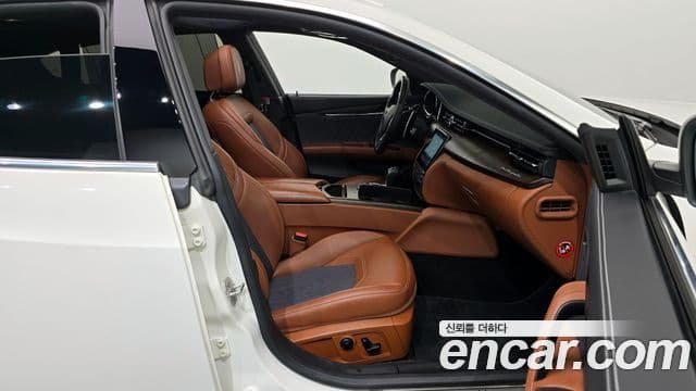 Maserati Quattroporte 3.0 дизель GranLusso, 2017 11