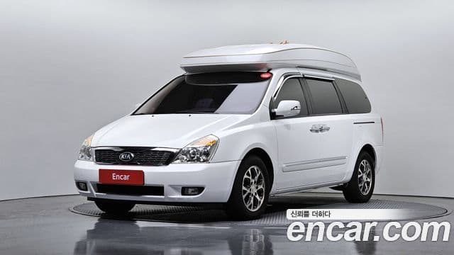 Kia Carnival R Premium, 2014 1