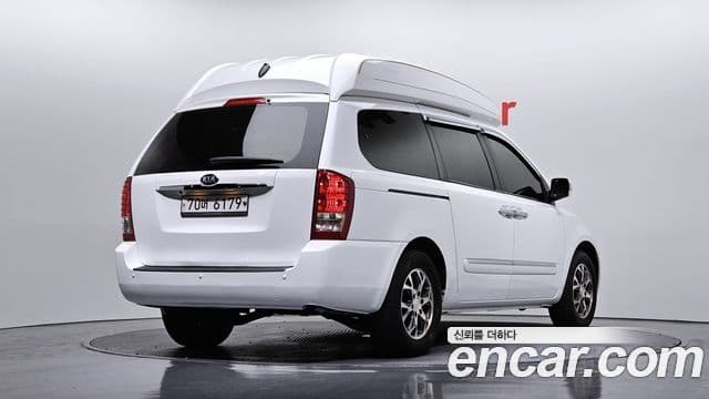 Kia Carnival R Premium, 2014 2