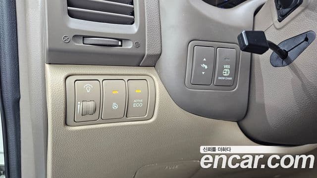 Kia Carnival R Premium, 2014 17