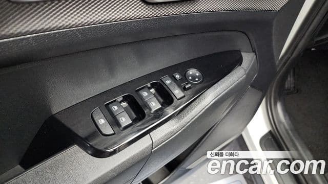 Kia Sportage 5세대 гибрид Prestige 2WD, 2022 18