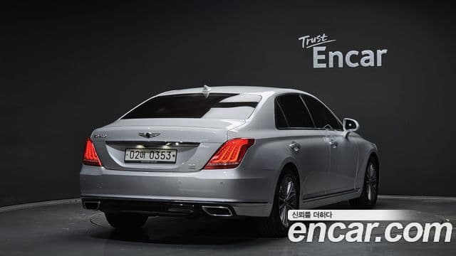 Genesis EQ900 Luxury, 2016 2