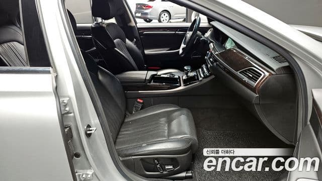 Genesis EQ900 Luxury, 2016 10