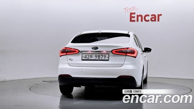 Kia K3 Trendy, 2015 4