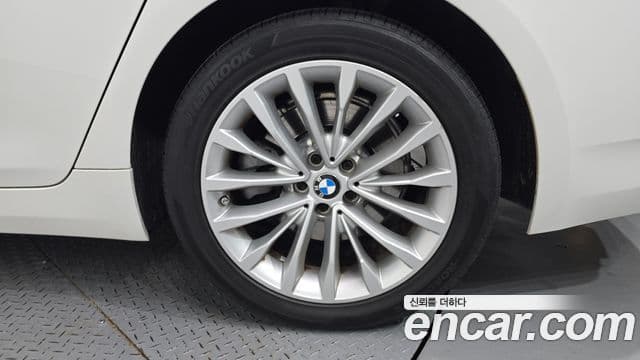 BMW 5시리즈 (G30) Luxury, 2021 все фото
