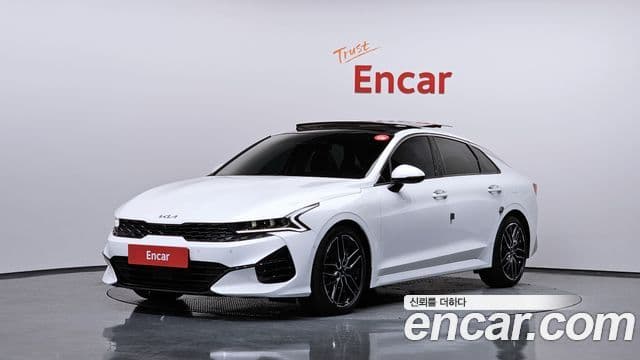 Kia K5 3세대 Signature, 2022 1