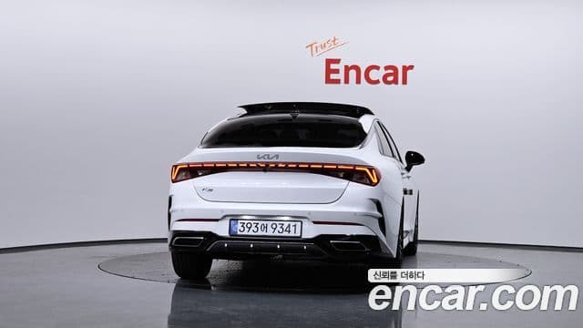 Kia K5 3세대 Signature, 2022 4