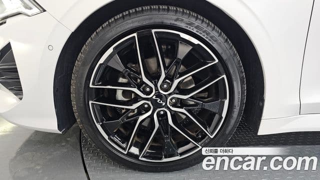 Kia K5 3세대 Signature, 2022 все фото