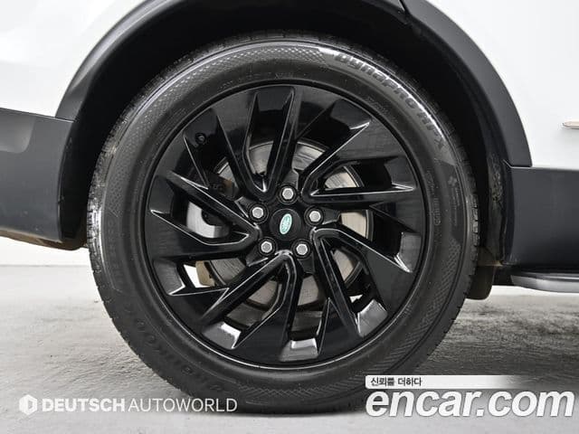 Land Rover Discovery 5 D250 S, 2022 все фото