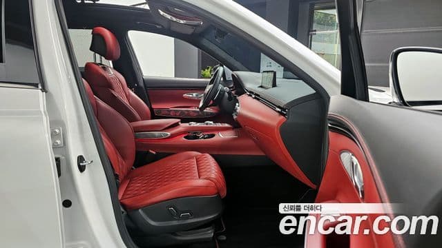 Genesis GV70, 2024 10