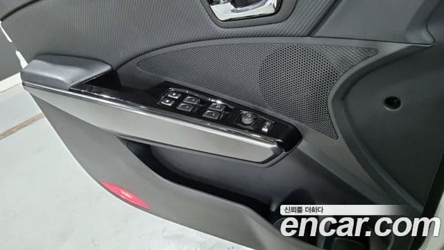 KG모빌리티(SsangYong) Berry New Tivoli V3, 2022 13