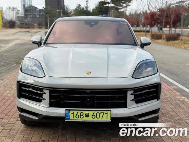 Porsche Cayenne (PO536) 3.0 купе, 2024 3
