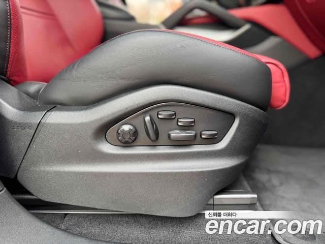 Porsche Cayenne (PO536) 3.0 купе, 2024 11