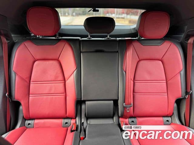 Porsche Cayenne (PO536) 3.0 купе, 2024 18