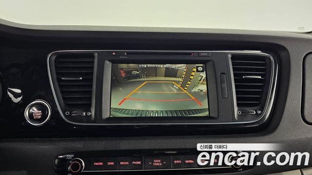 Kia All New Carnival Noblesse, 2015 14