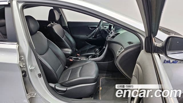 Hyundai The / новый New Avante 빌트인캠2 — базовая версия - Built-in Cam 2, 2014 11